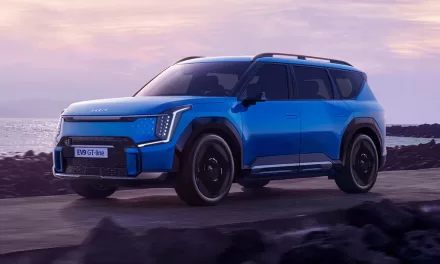 Kia premieres EV9 7-seat SUV, 336-mile range, V2G capabilities, and GT version