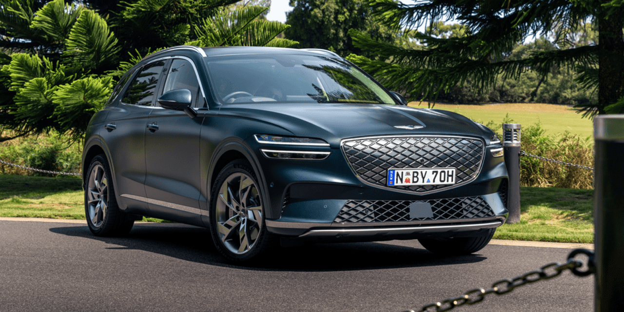2023 Genesis Electrified GV70 review