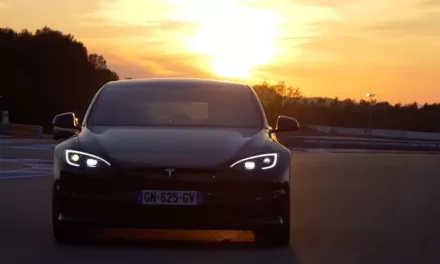 Hands-On with Tesla’s Model S Plaid Track Package at 205 mph (330 kph) [VIDEOS]